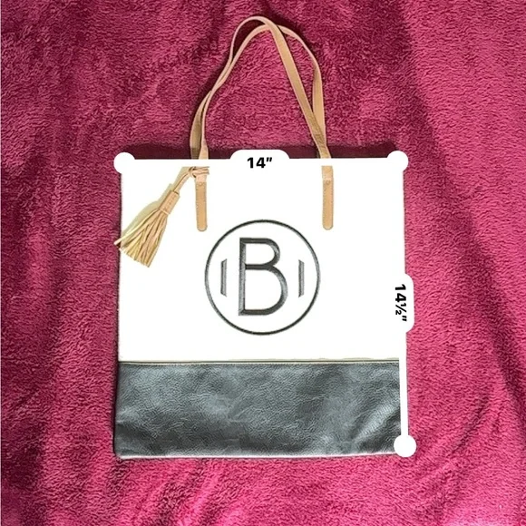 “B” Monogrammed Tote Bag🅱️ - Picture 5 of 7